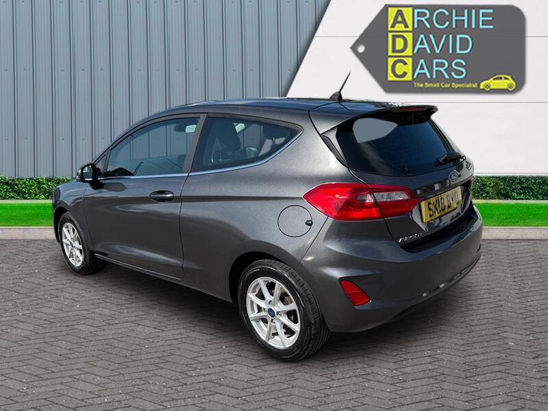 FORD FIESTA