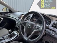 VAUXHALL INSIGNIA